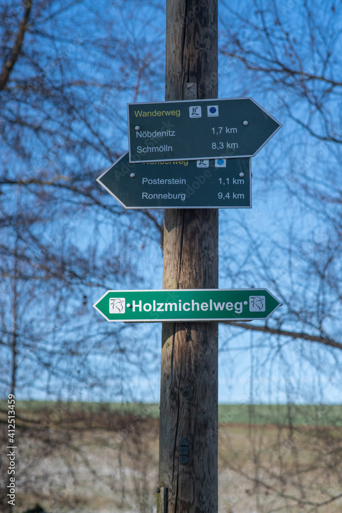 Wegweiser Wanderweg Holzmischeweg, Guidpost hiking 