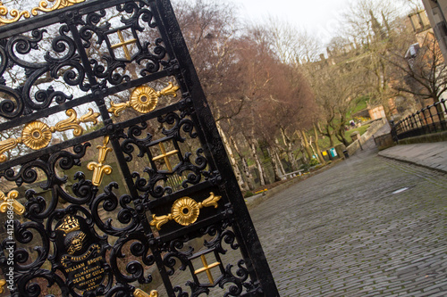 Cementerio, Cemetery o Graveyard de la ciudad de Glasgow en el pais de Escocia o Scotland photo