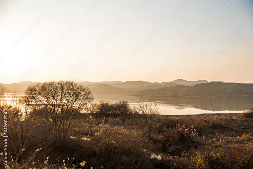 Fototapeta premium Impressively beautiful lake with sunshine. Epic image. Wonderful nature background.