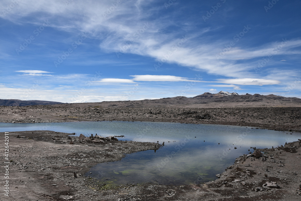 Lac de l'Altiplano péruvien, Pérou