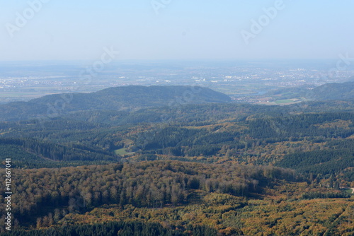 Herbstliche Landschaft vom Flugzeug aus