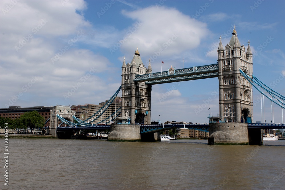 Obraz premium tower bridge city