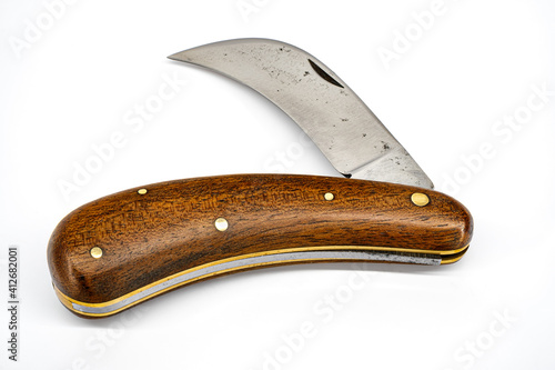 folding pruning knife with curved long blade