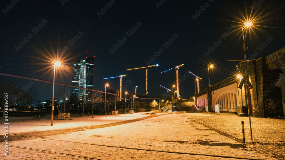 Frankfurter EZB im Winter