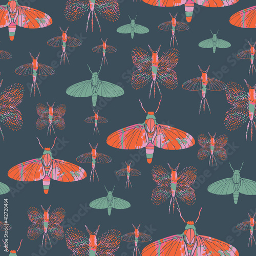 Seamless vector insect pattern, suitable for packaging, fabric design, book cover, gift wrap and other design projects. 