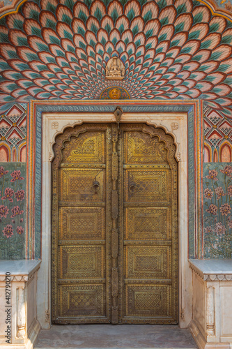 Lotus gate of City Palace with flower pattern, it represents summer and Lord Shiva. Jaipur, Rajasthan, India.