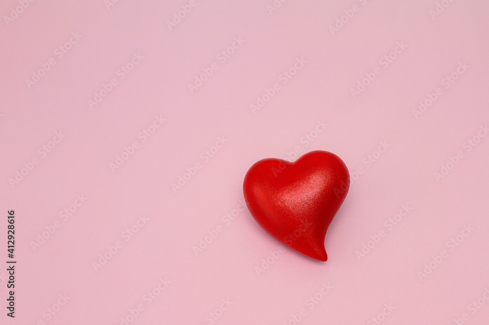 red heart on pink background, banner, copy space