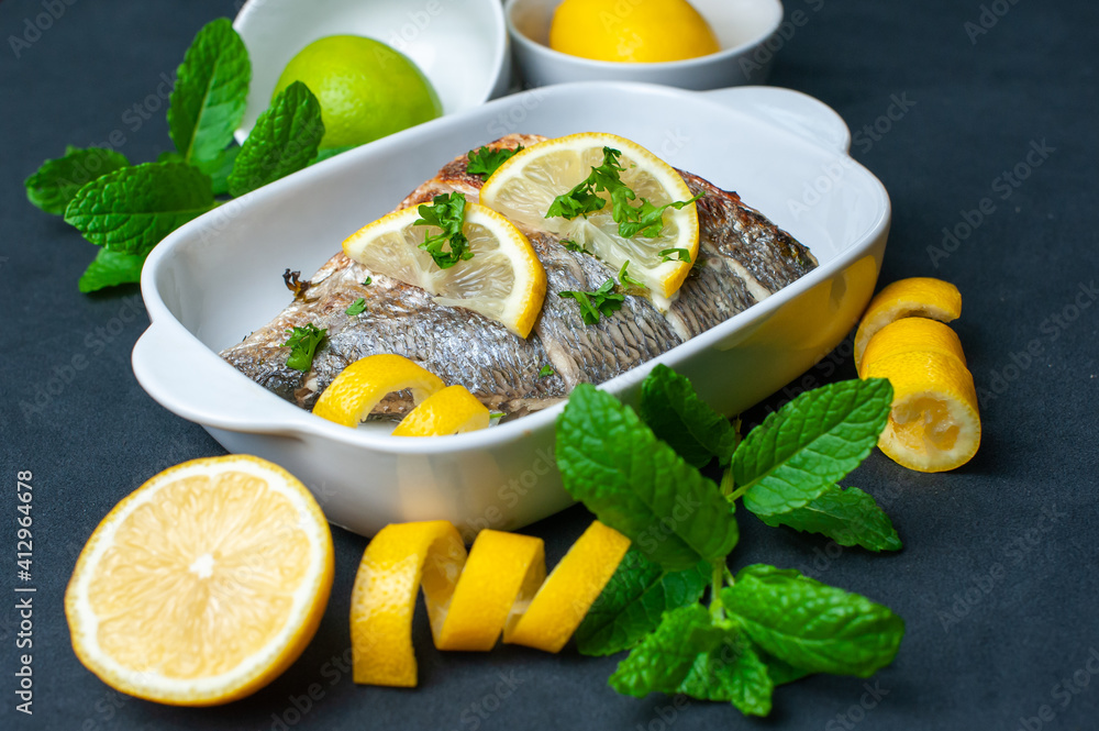 Whole bream with lemon and parsley Whole bream with lemon and parsley