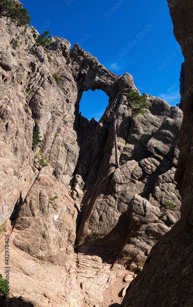 Trou de la Bombe (engl.: Bomb Funnel), a huge hole in a rock face, Quenza, Corse, France
