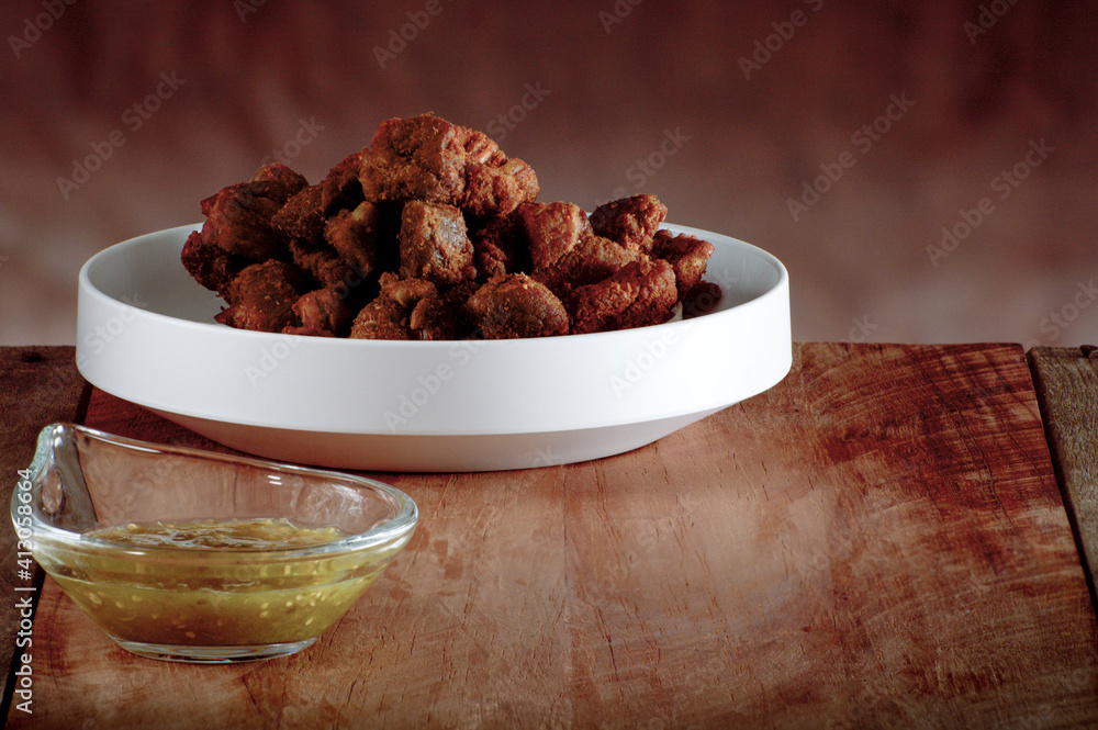Chicharrón de cerdo estilo Culiacán, Sinaloa, México. Chicharrón de cerdo estilo Culiacán, Sinaloa, México.