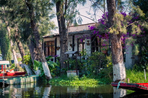 Peaceful house on the banks of the canals of Xochimilco.