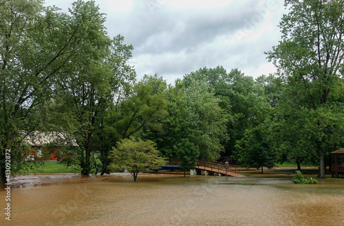 Wallpaper Mural Flooding from a Hurricane Torontodigital.ca