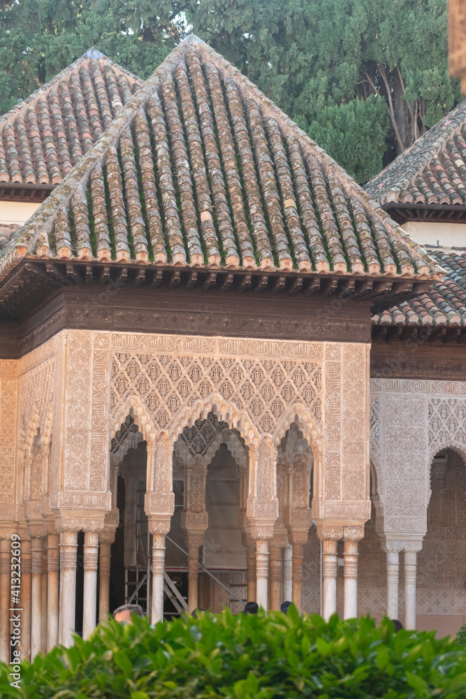 Beautiful architecture of the alhambra