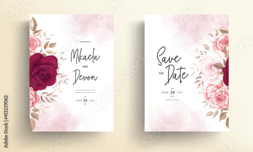 Elegant wedding invitation patterned with beautiful roses