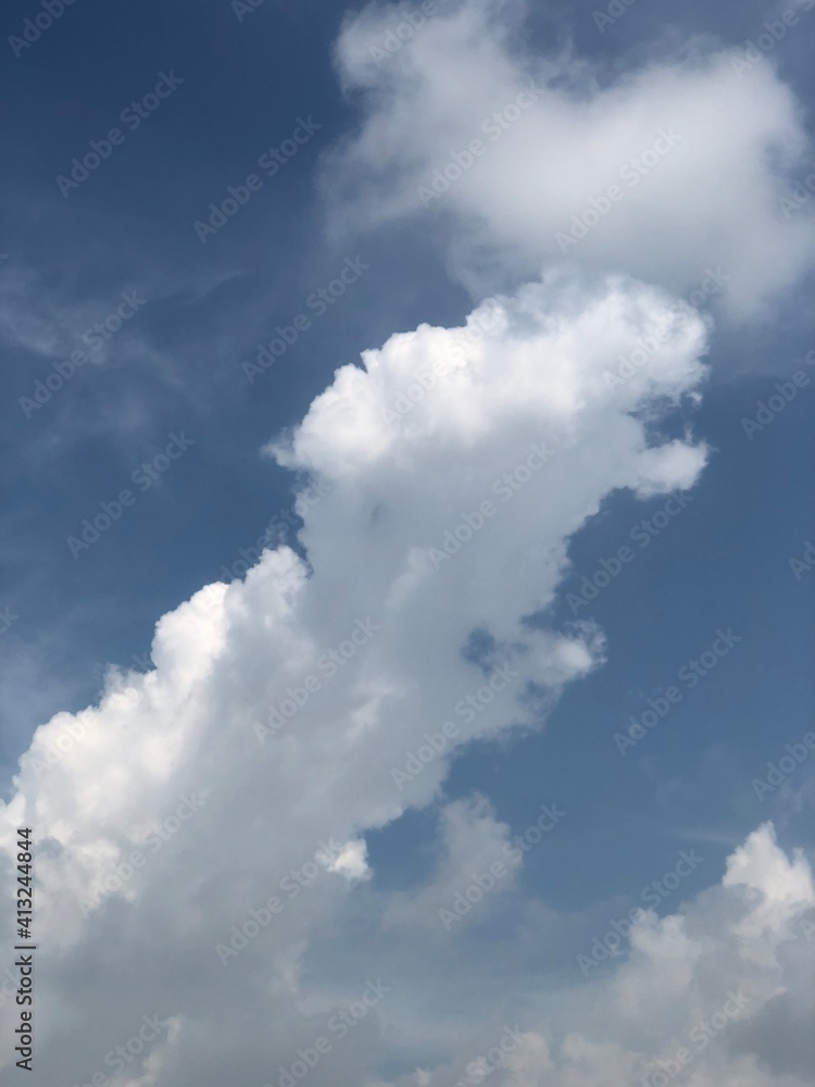 Clouds in the blue sky Clouds in the blue sky