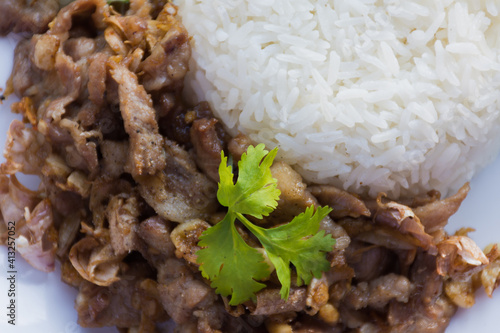 Fried rice with garlic on the table