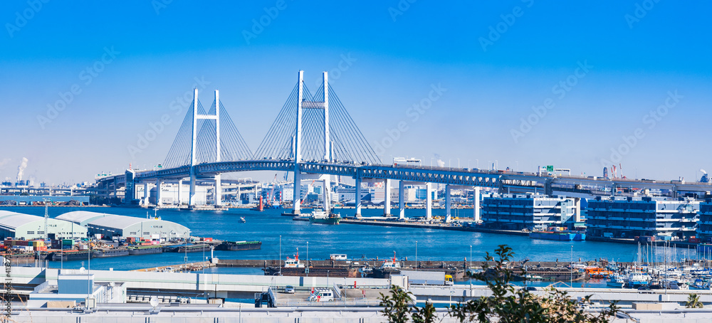 Obraz premium 横浜ベイブリッジ ワイド