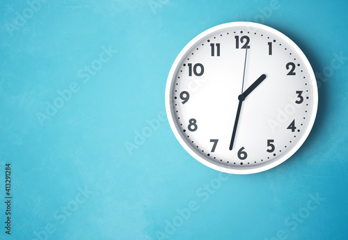 Wallpaper Mural 01:32 or 13:32 wall clock time Torontodigital.ca