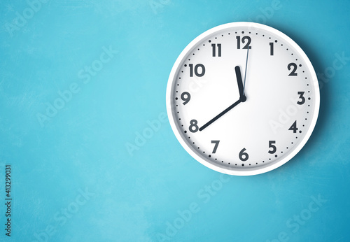 Wallpaper Mural 11:39 or 23:39 wall clock time Torontodigital.ca