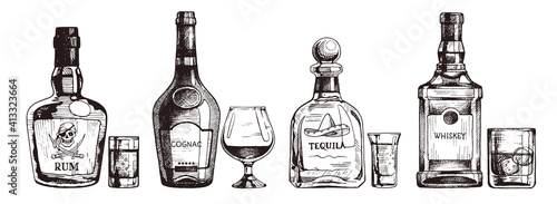 Tela Hand drawn set of alcoholic drinks