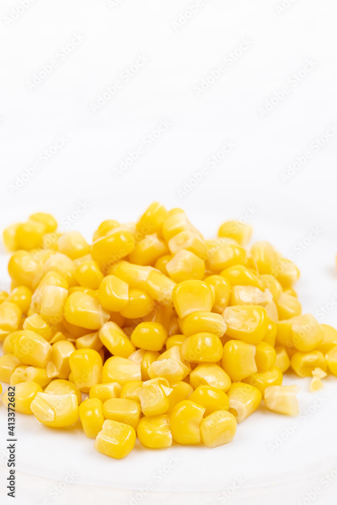 Fototapeta premium Cooked Sweet Corn above white background