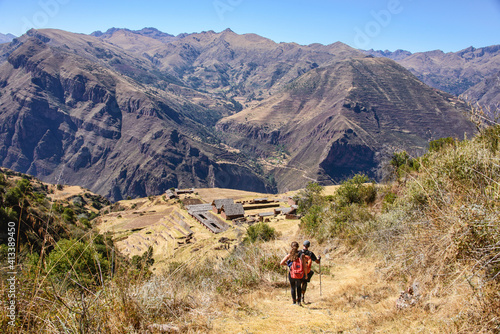 Canvas Print View of the remote Inca ruins of Huchuy Qosqo (Little Cuzco), Sacred Valley, P