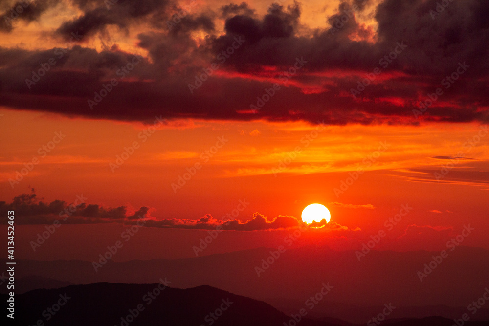 十勝岳温泉 夕暮れ 十勝岳温泉 夕暮れ