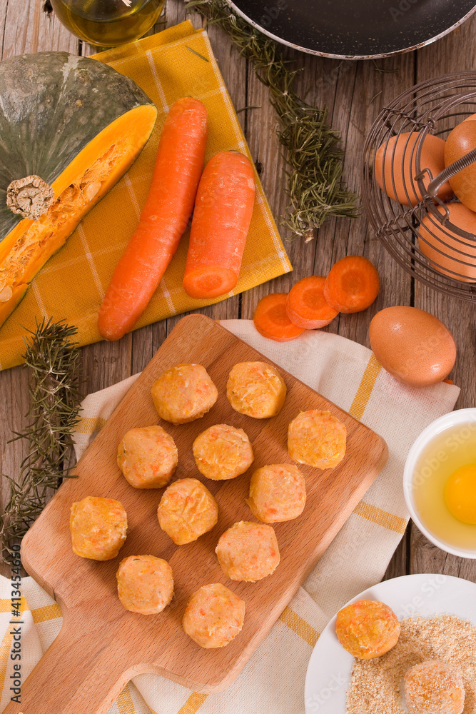 Pumpkin chicken meatballs. Pumpkin chicken meatballs.