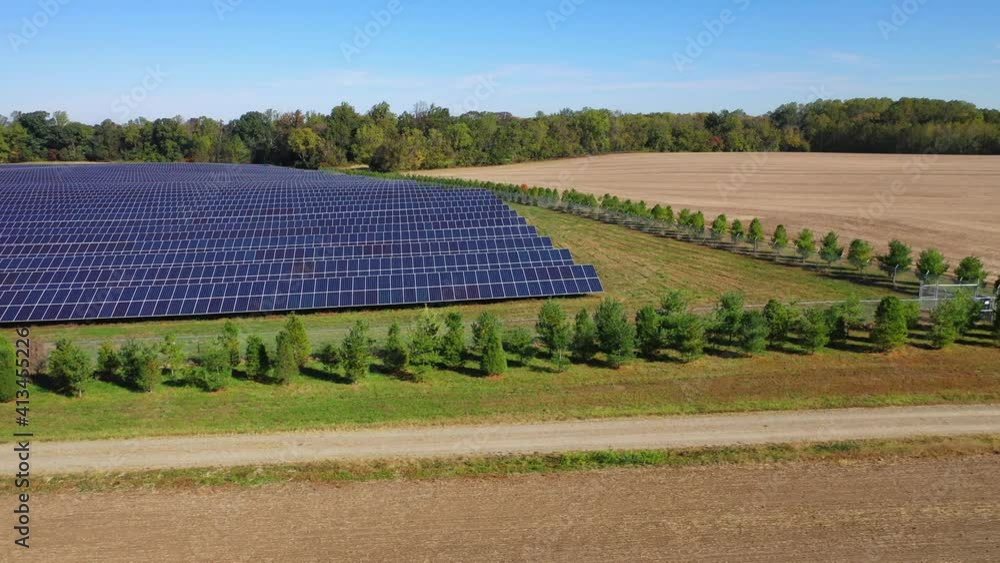 Slider Left Shot of a Solar Farm Slider Left Shot of a Solar Farm