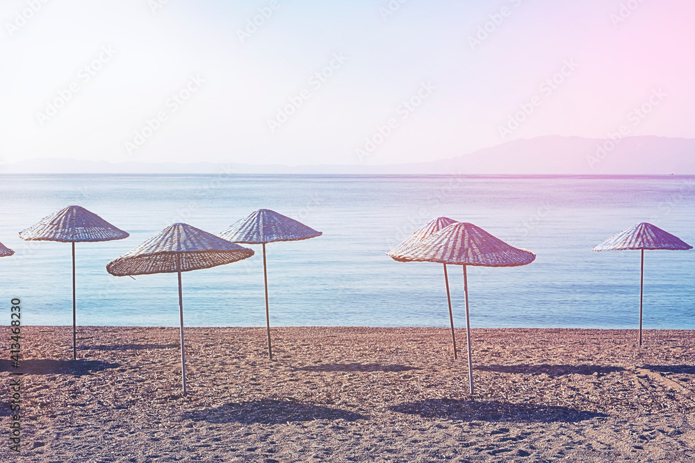 Bodrum Bitez Beach With Straw Umbrella - Aegean Sea. Retro Ä°mage