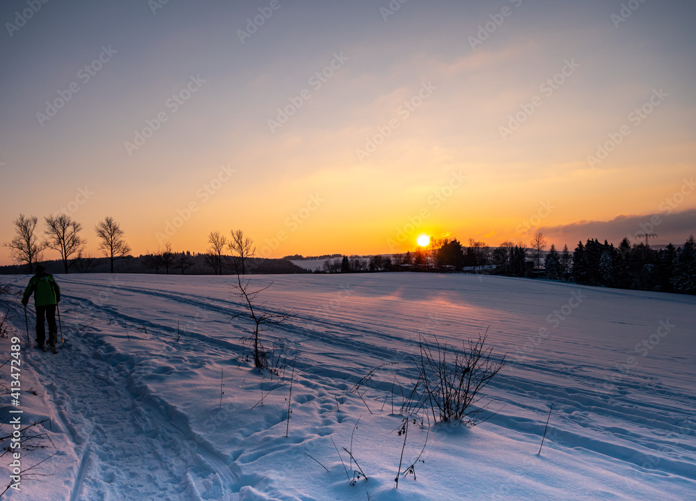 Sonnenuntergang im winterlichen Vogtland