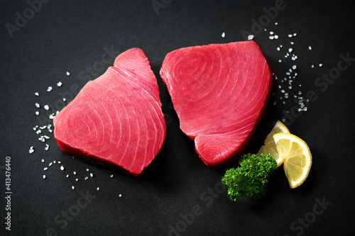 Foto Fresh tuna fish fillet steaks isolated on white background