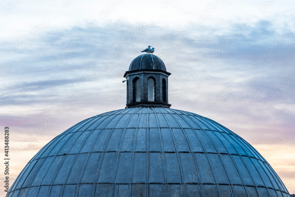 Turkish Bath Dome in Suleymaniye, Istanbul, Turkiye. Dome with beautiful sunrise view. Turkish Bath Dome in Suleymaniye, Istanbul, Turkiye. Dome with beautiful sunrise view.