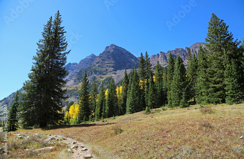 On the trail to Maroon Bells - Rocky Mountains, Colorado