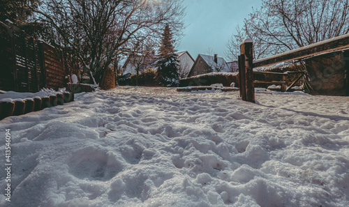Wallpaper Mural snow covered garden Torontodigital.ca