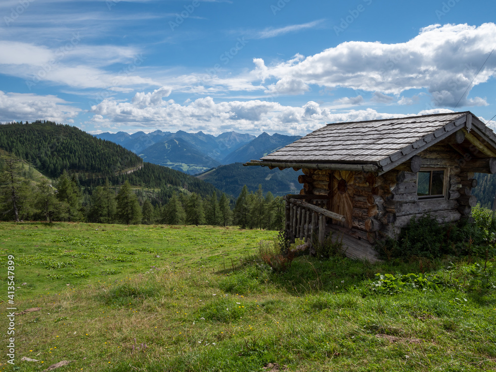 Alpen Panorama mit Blockhaus Alpen Panorama mit Blockhaus