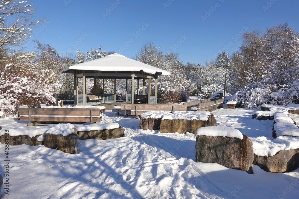 custom made wallpaper toronto digitalTreuchtlingen - Kurpark - Pavillon im Winter mit Sonne