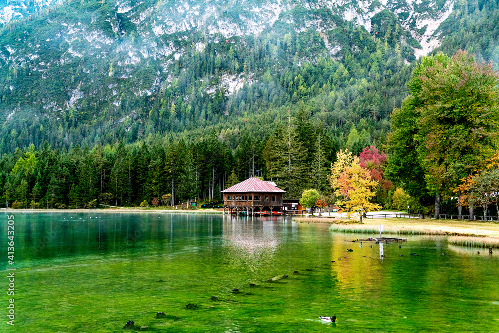 Fototapeta premium Park landscape sky summer in calm waters mountain landscape