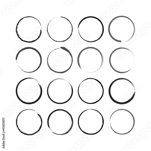 Modern abstract icon with black brush circles. grunge circles. outlining circles. Brush circles. ink circles. vector illustration. Watercolor texture. The background is isolated.