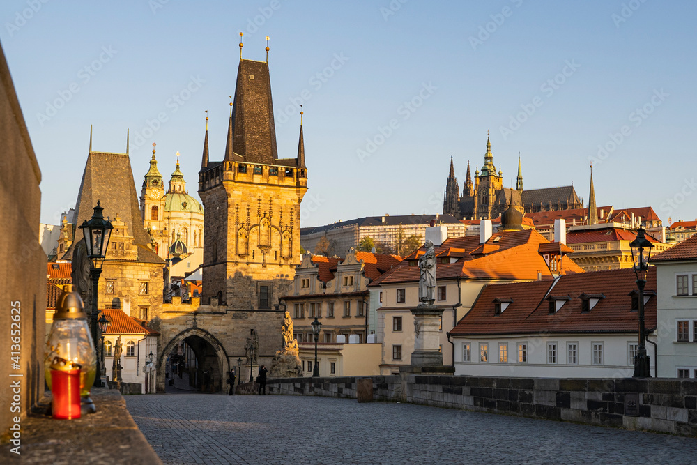 Fototapeta premium Charles Bridge Karluv Most and Lesser Town Tower, Prague, Czech Republic