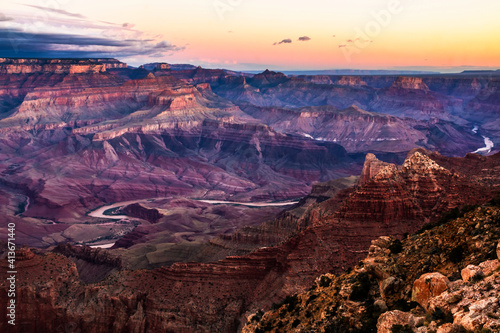 dramatic landscape of the Grand Canyon National Park in Arizona © Nathaniel Gonzales