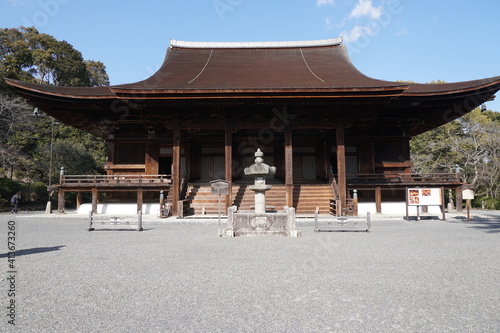 三井寺（園城寺）金堂