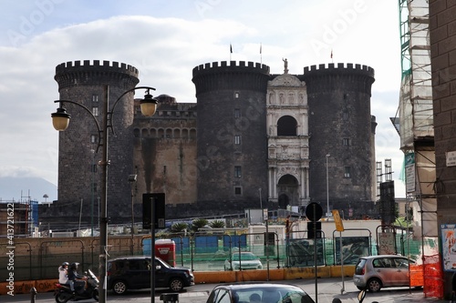 Napoli - Maschio Angioino da via Santa Brigida photo