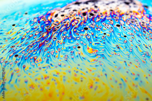 bańka mydlana kolory barwy abstrakcja © rpetryk