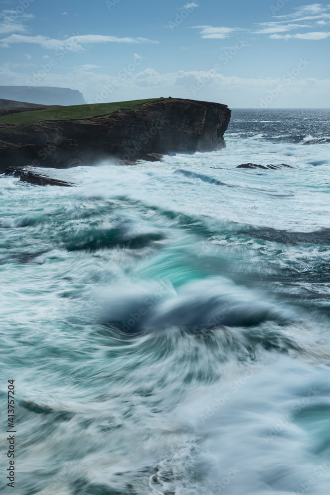 Waves crass against cliffs at Yesnaby, Orkney, Scotland Waves crass against cliffs at Yesnaby, Orkney, Scotland
