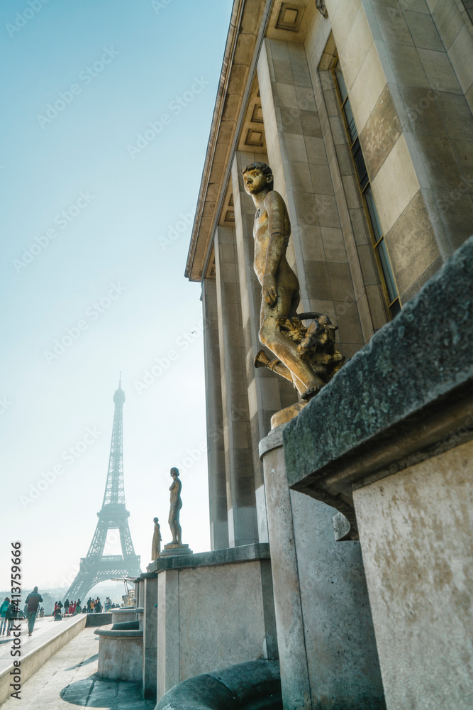 Palais de Chaillot against Eiffel tower Palais de Chaillot against Eiffel tower