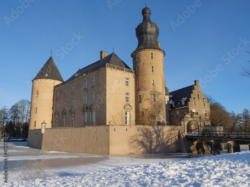 Wasserburg Germen im Winter photo