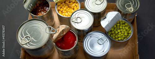 Obraz na plátně Canned beans, peas, corn, tomatos. Tin cans