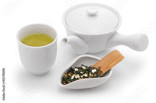 Japanese genmai cha,  green tea mixed with roasted popped brown rice, sometimes called popcorn tea.
 photo