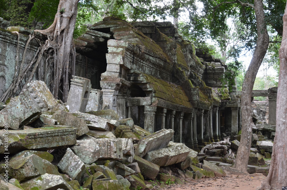 Naklejka premium RUINES DU TEMPLE PREAH KHAN SITE D'ANGKOR